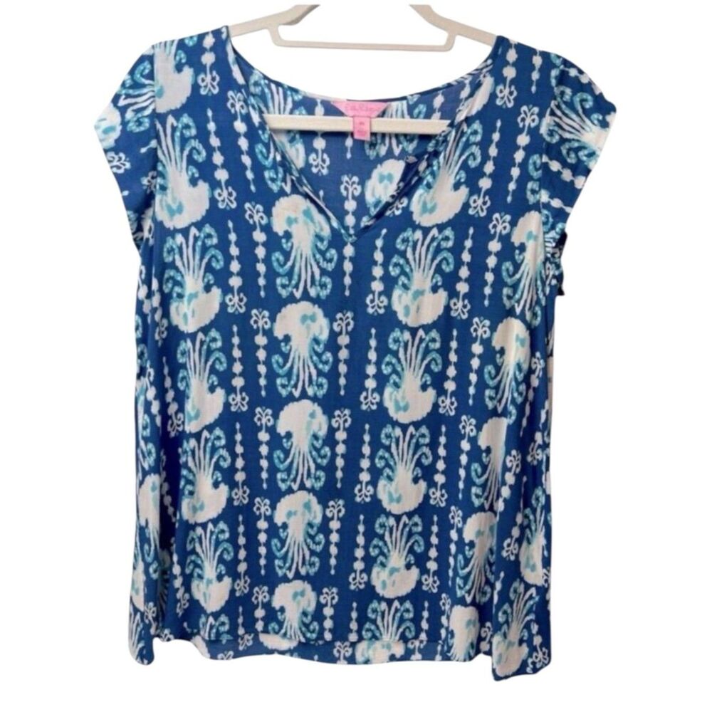 Lilly Pulitzer Shelley Get In Line Jellyfish Print V Neck Top Blue White XS